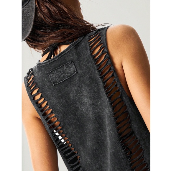 Cotton Grey Distressed Tank Top Loose Fit - Picture 4 of 9